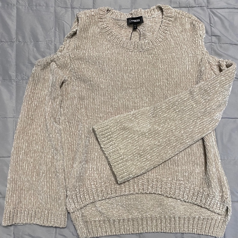 Express Women’s Open Shoulder Sweater Size Small